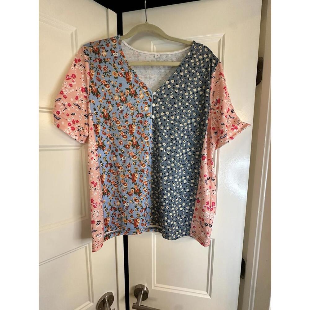 Unbranded Floral T Shirt Size XL With Shoulder Slits Cold Shoulder